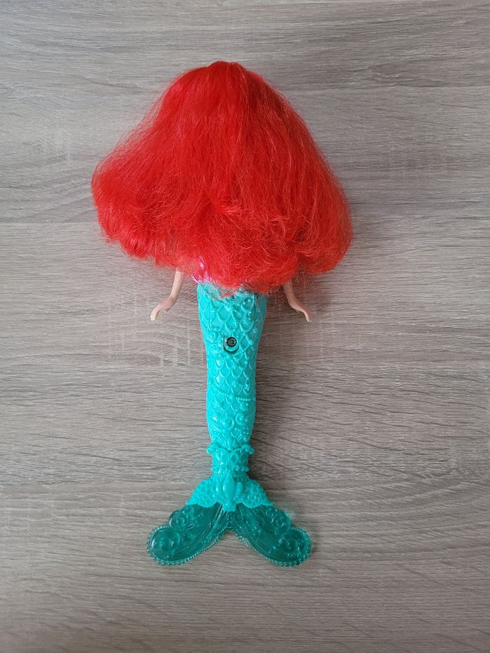 Poupée Disney La petite sirène - photo numéro 4