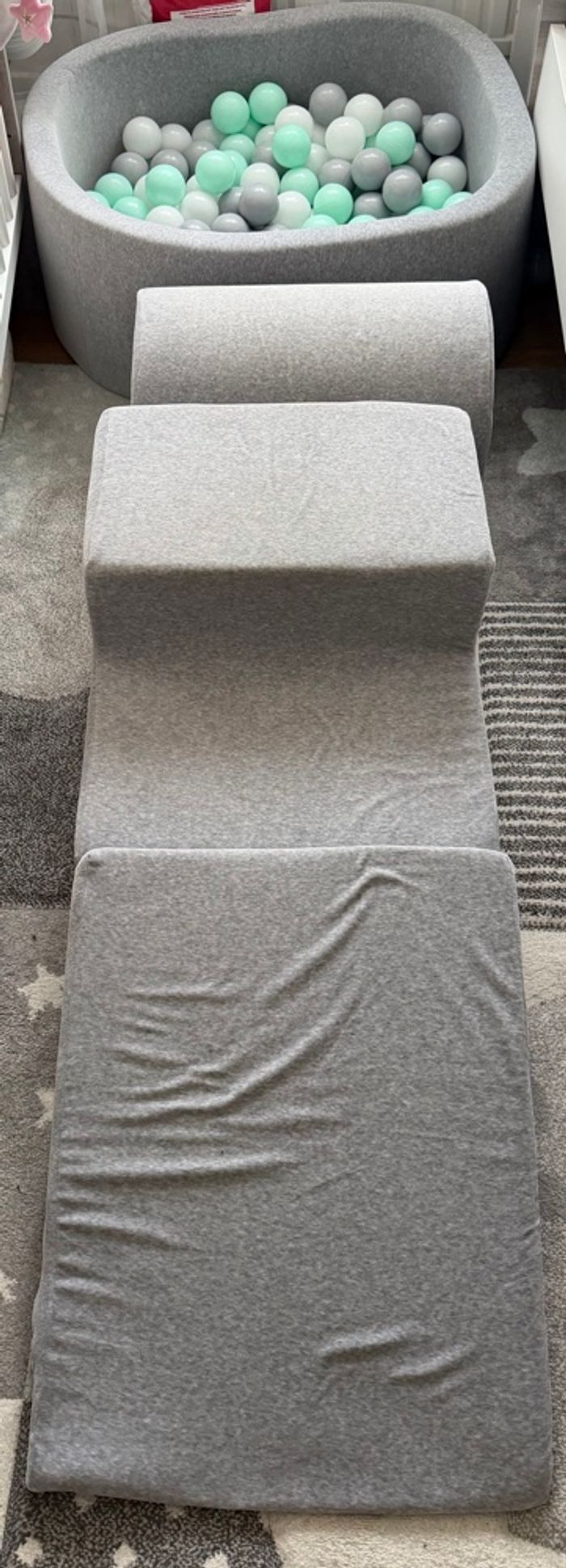 Piscine à balles et parcours de motricité (vendue avec les balles) - photo numéro 2
