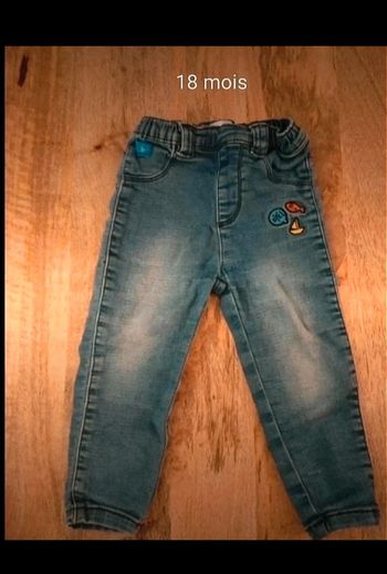 Pantalon mixte  Taille 18 mois