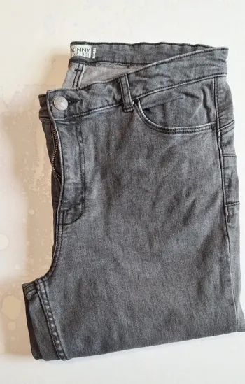 Jeans femme skinny taille 42