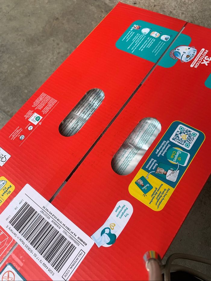 Carton couches baby dry - photo numéro 2