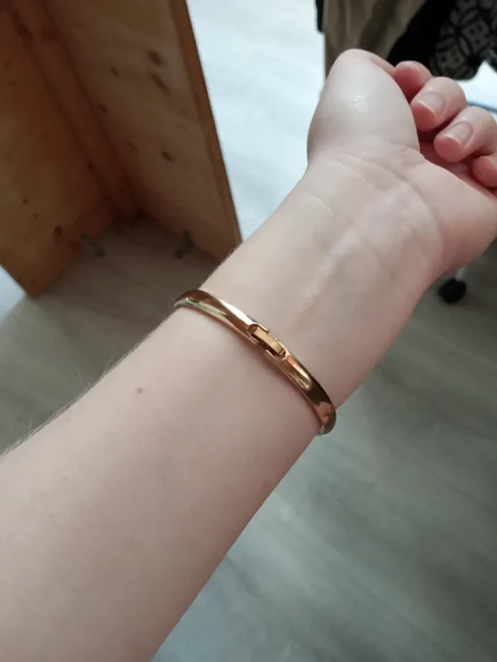 Bracelet charnière or et strass - photo numéro 6