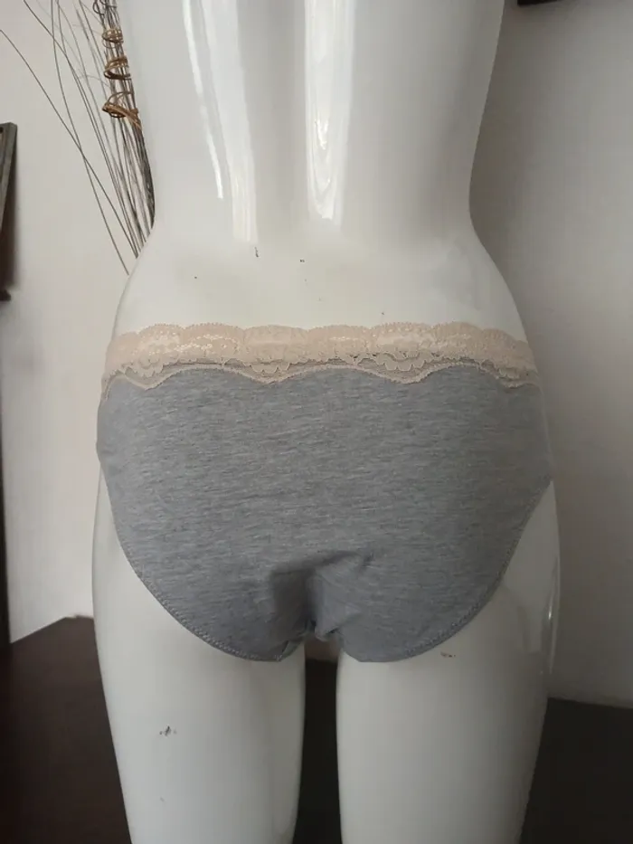 Slip taille 44 - photo numéro 5
