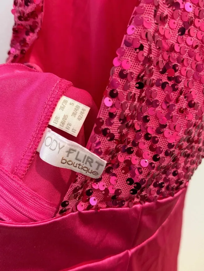 Robe soirée a sequins - photo numéro 5
