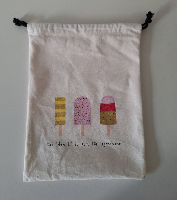 Pochette de rangement en tissu imprimé