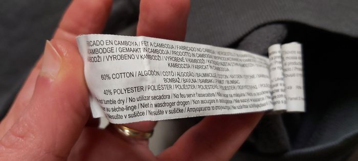 Sweat à capuche 7/8 ans 128cm - photo numéro 5