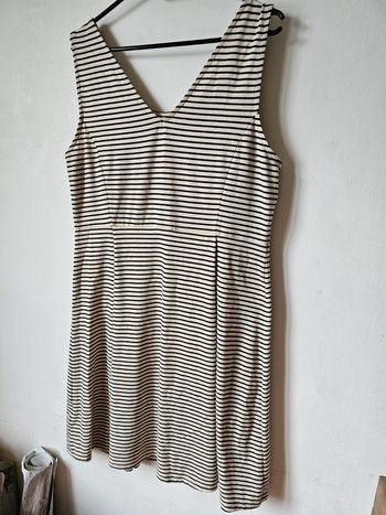 Robe camaïeu noire et blanche