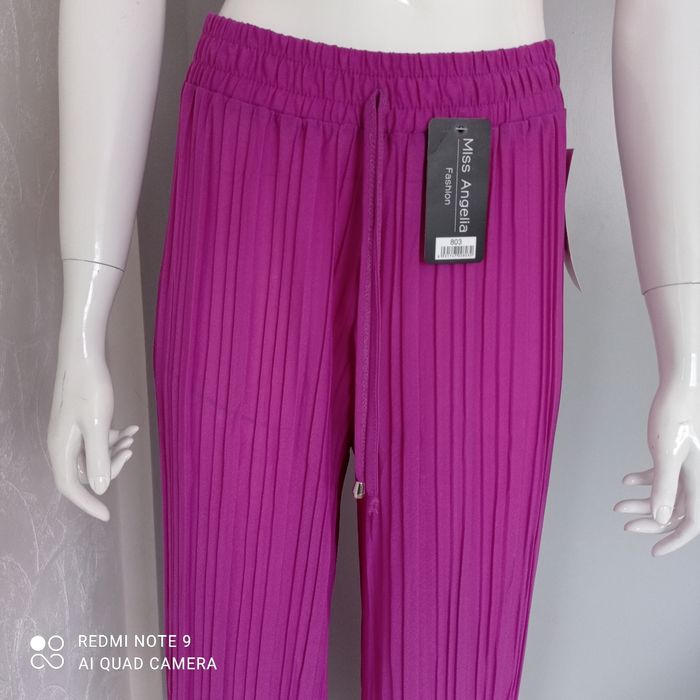 Pantalon plissé violacé t36/38 neuf - photo numéro 2