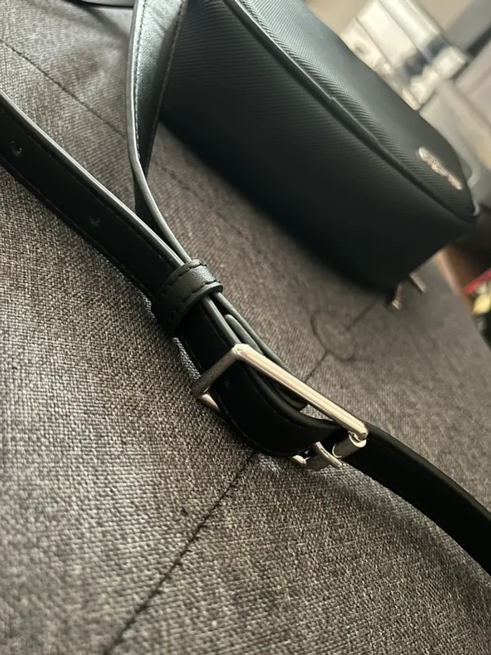 Sac a bandoulière Lacoste - photo numéro 2
