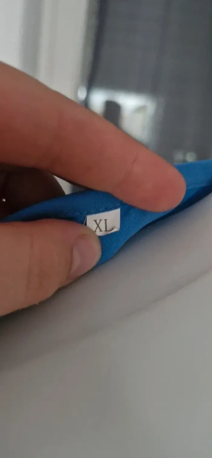Magnifique haut bleu taille XL shein - photo numéro 4