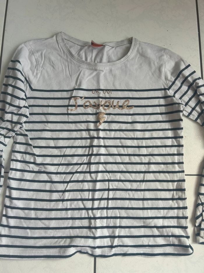 TEE shirt manches longues 10 ans