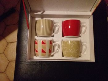tasses à café neuves
