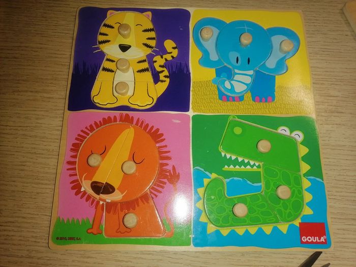 Encastrement puzzle Animaux sauvages Goula