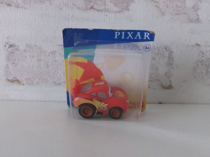 Petite figurine Cars - Flash Mc Queen