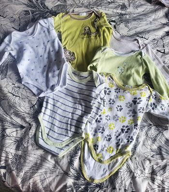 Lot de 6 bodys 3 mois