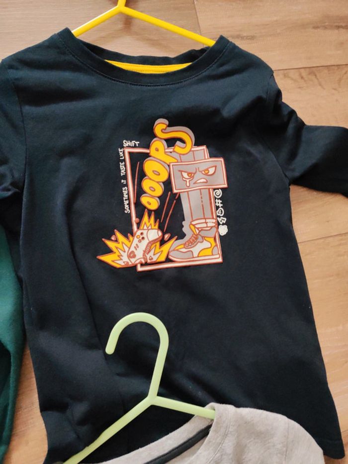 Lot 6 tee-shirts Kiabi 5 ans - photo numéro 7