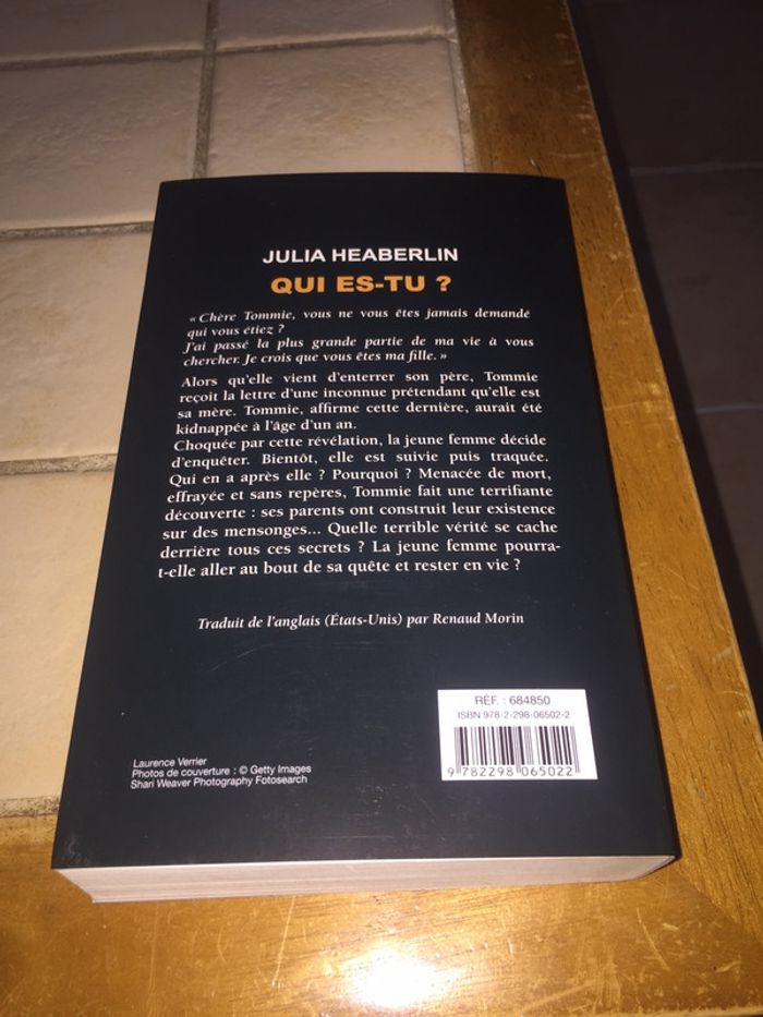 Livre « Qui est-tu » - photo numéro 2