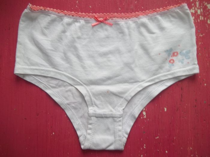 Lot 3 shorties La Redoute 138/150 cm - photo numéro 2