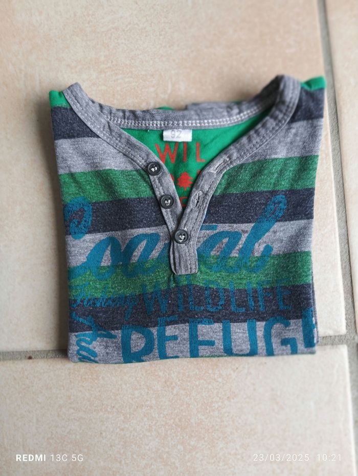 T-shirt manches longues taille 2/3 and - photo numéro 3