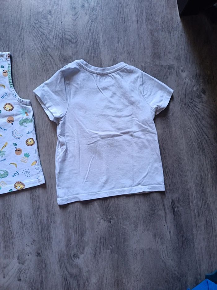 Lot 23 24 mois 86 cm débardeur et t-shirt safari Lion crocodile - photo numéro 8