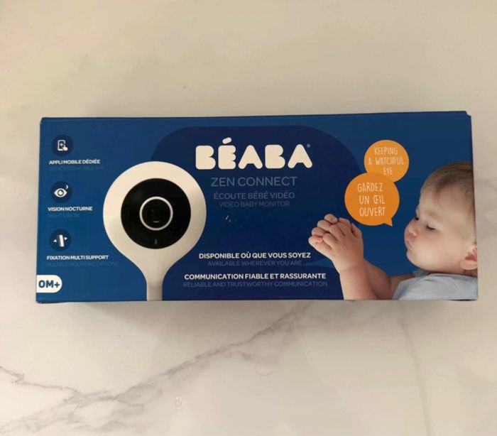Caméra de surveillance pour bébé de la marque BEABA modèle Zen Connect.