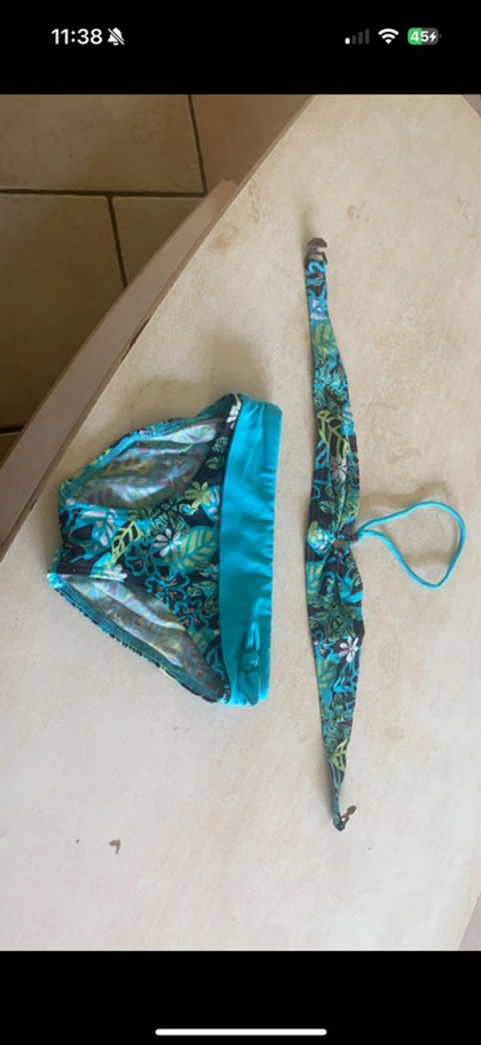 Bikini 8 ans