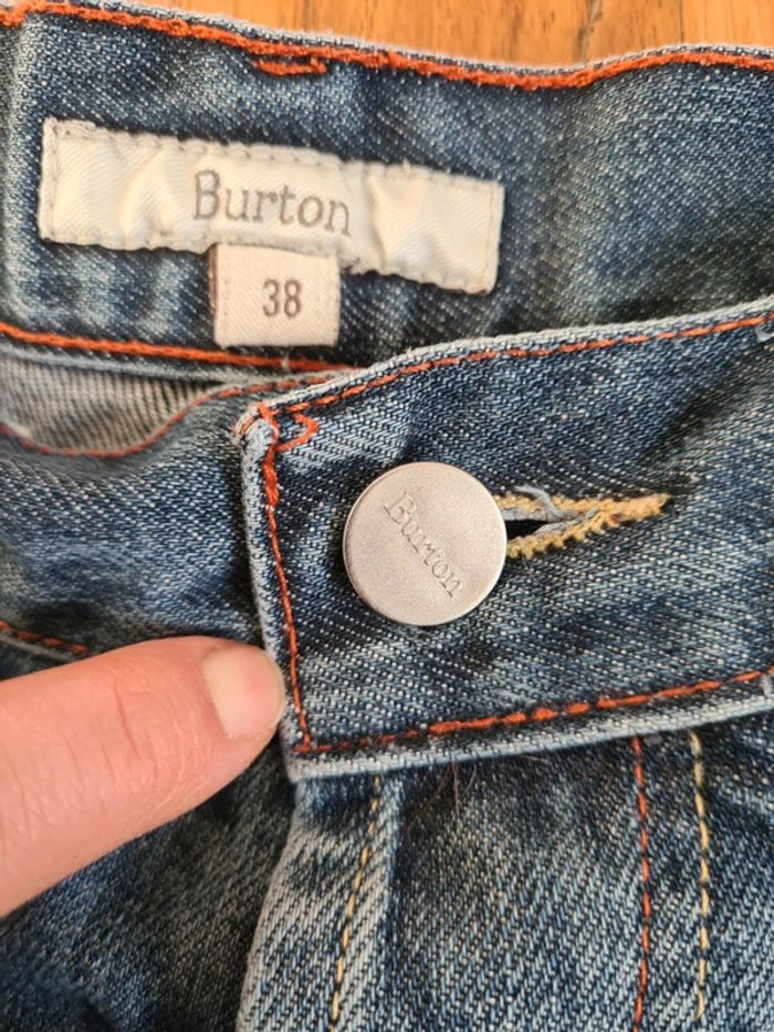 Short bermuda jeans Burton taille 38 - photo numéro 3
