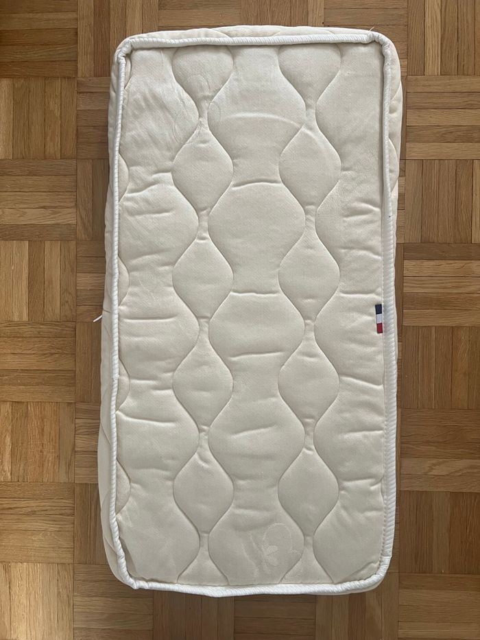 Lot matelas cododo 40x80 + alèse & draps housse