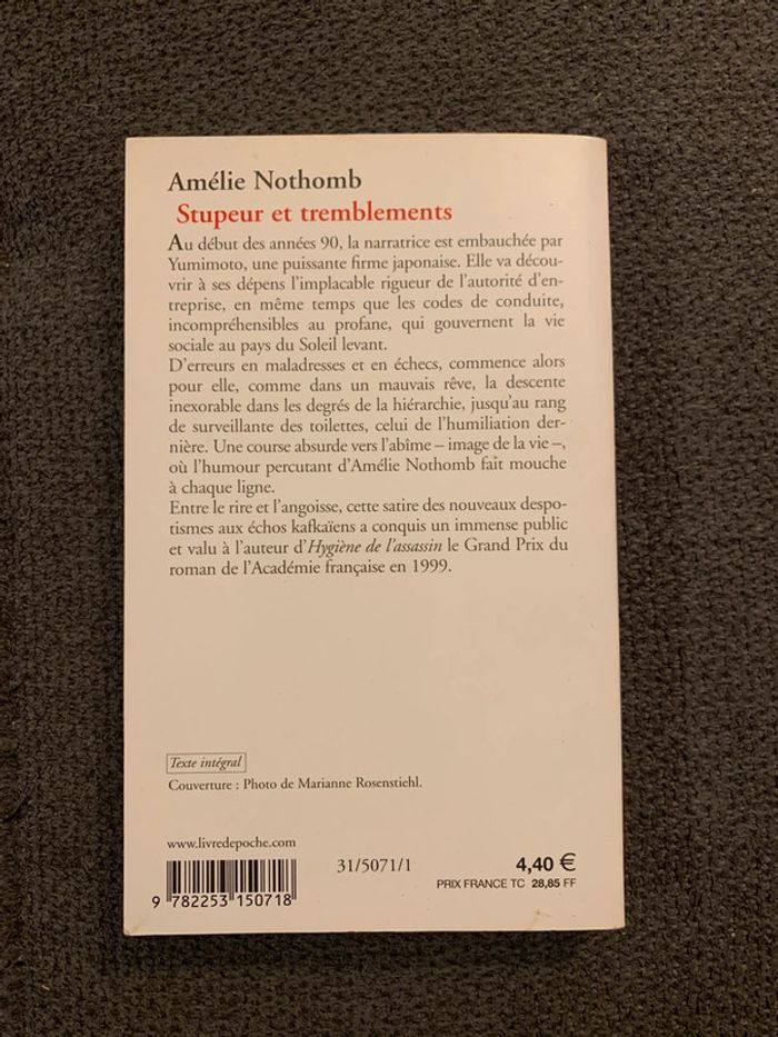 Livre Stupeur et tremblements Amélie Northomb - photo numéro 2