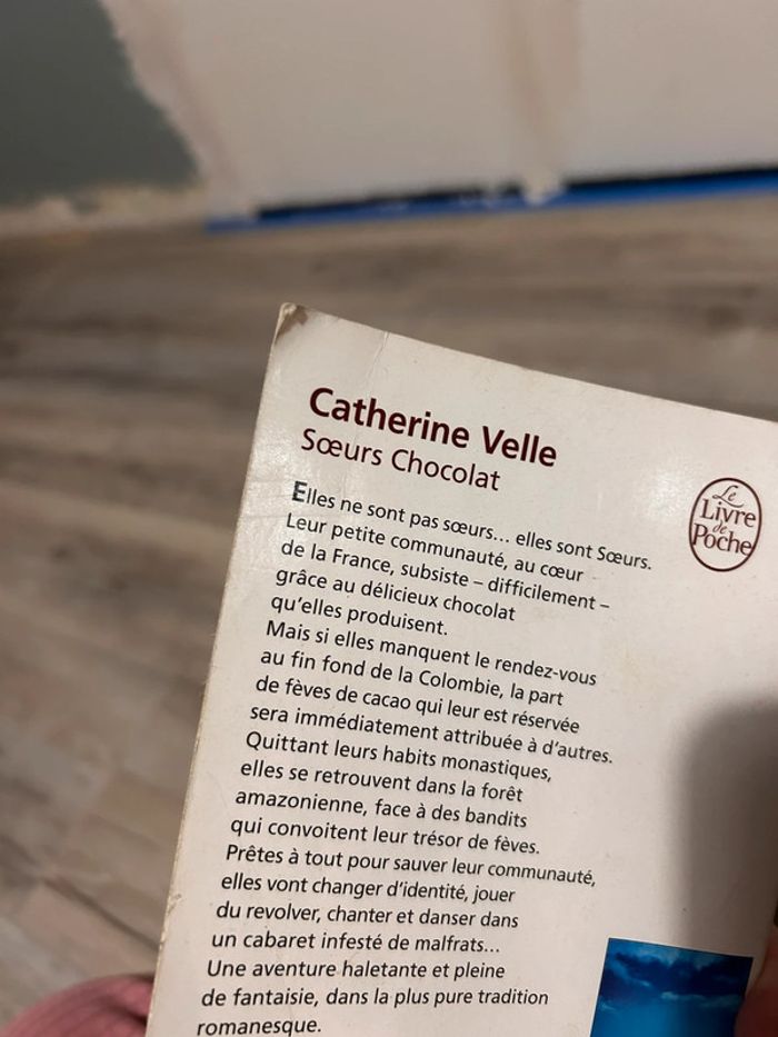 Livre les sœurs chocolat de Catherine velle - photo numéro 6