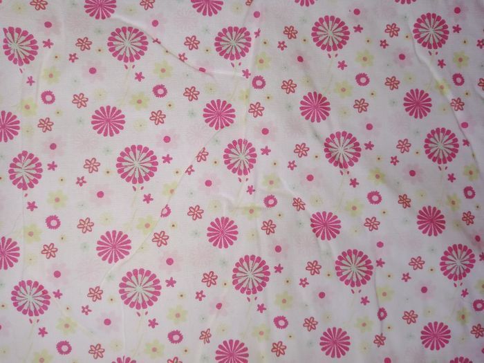 Tour de lit ou parc rose - photo numéro 5