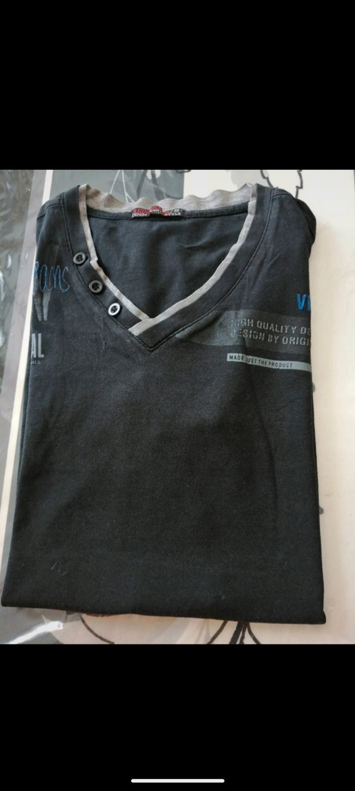 Beau tee shirt vintage Redcorner noir. Taille S - photo numéro 2