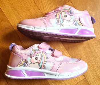 Baskets "Licorne" à LED, T. 28