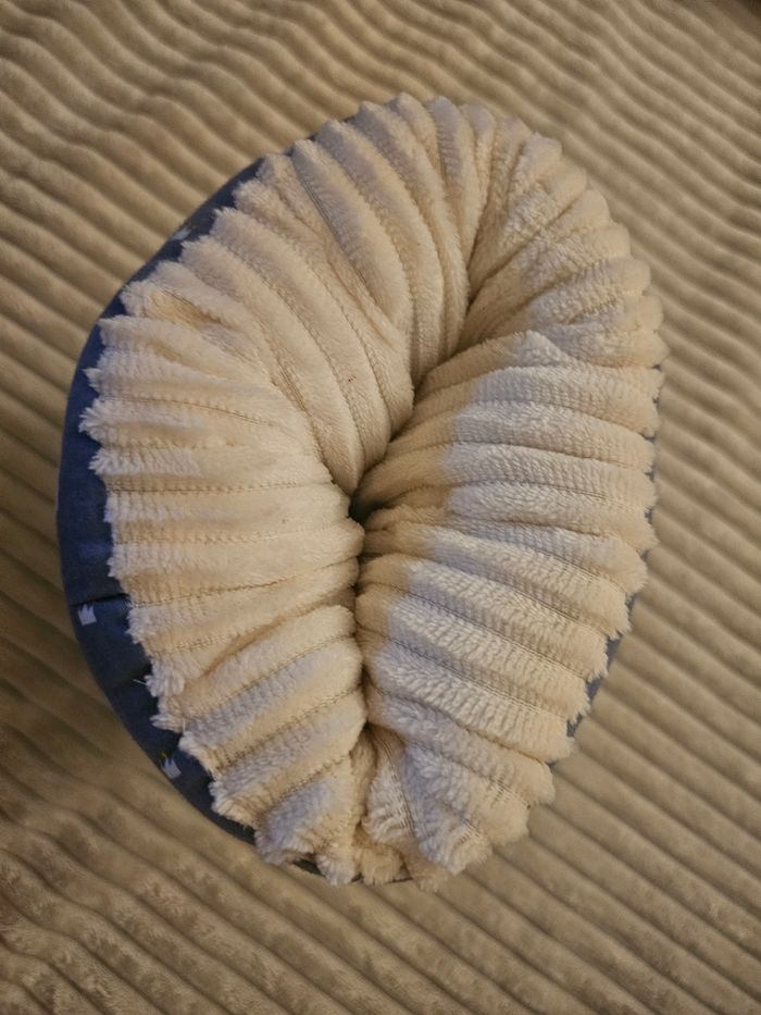 Mini coussin d'allaitement / brassard - photo numéro 3