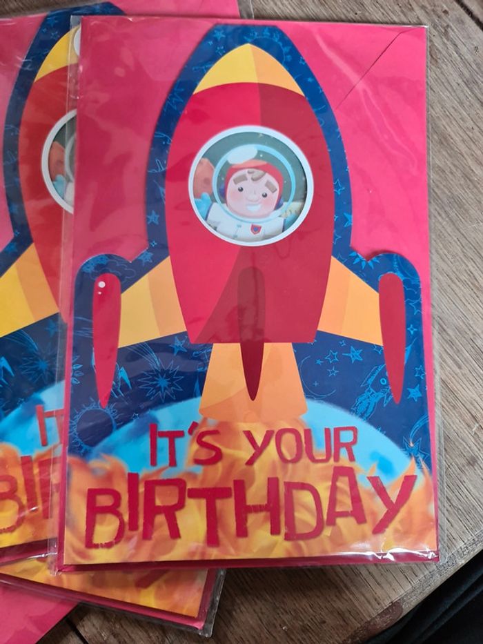 4 cartes d anniversaire - photo numéro 2