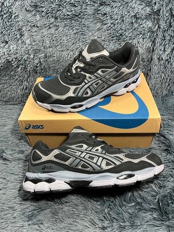 ASICS GEL-NYC noir Taille 44