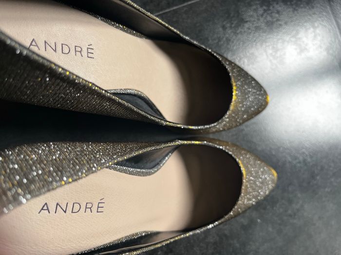 Escarpins 38 André doré argenté - photo numéro 4