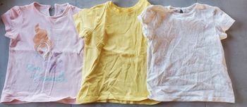 Lot 3 t shirt fille  26 mois