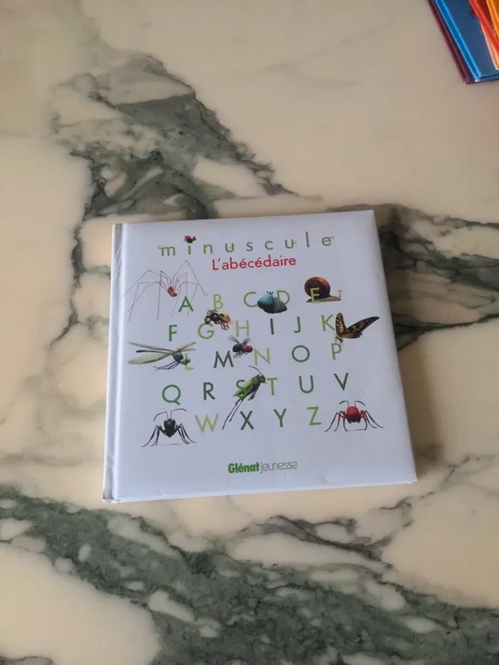 Minuscule L'abécédaire