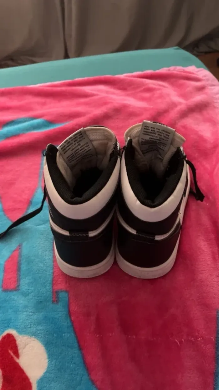 Basket Nike air Jordan - photo numéro 4