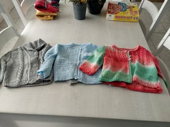 Lot 3 gilets 3 ans