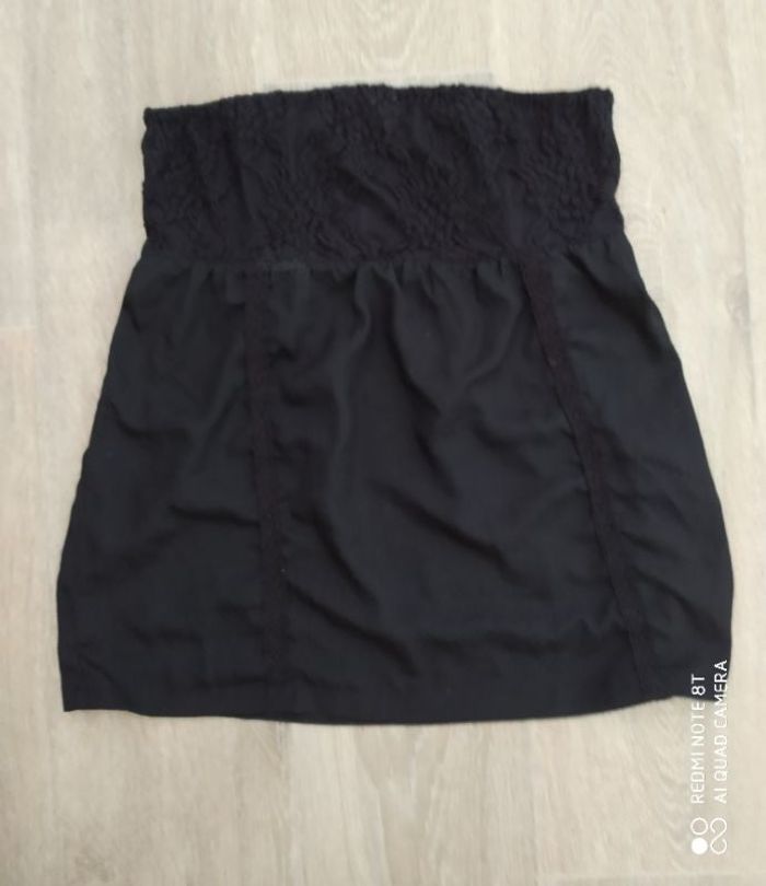 Bustier évasé doublé dentelle noire Stradivarius