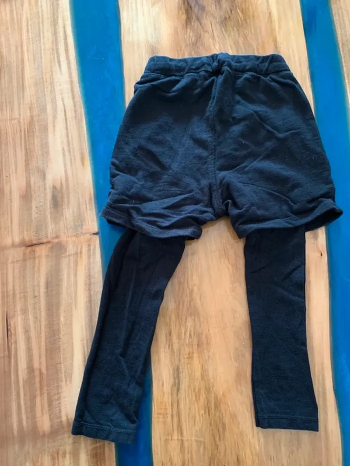 Pantalon short Zara taille 3/4 ans - photo numéro 4
