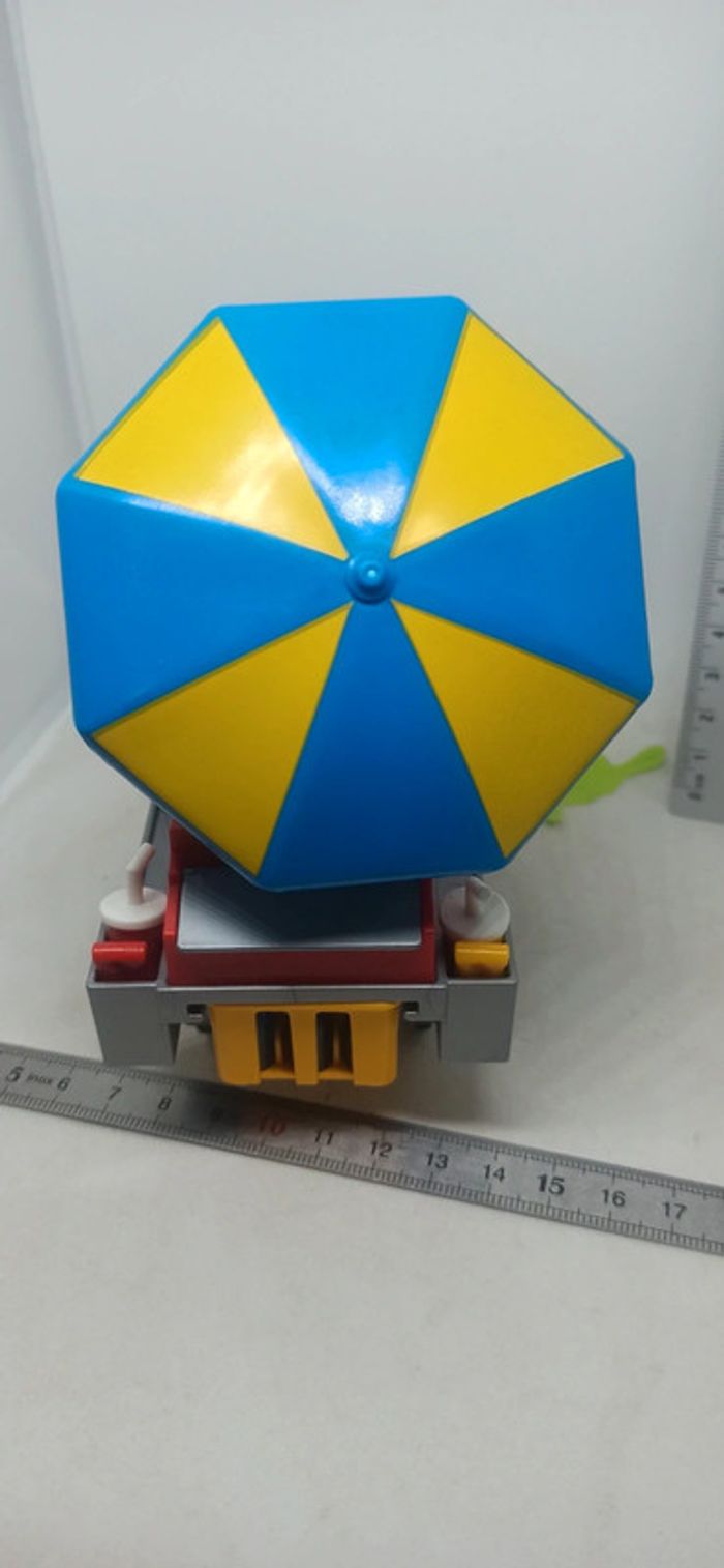 Vendeur de hot-dog avec journal ghostbuster playmobil - photo numéro 7