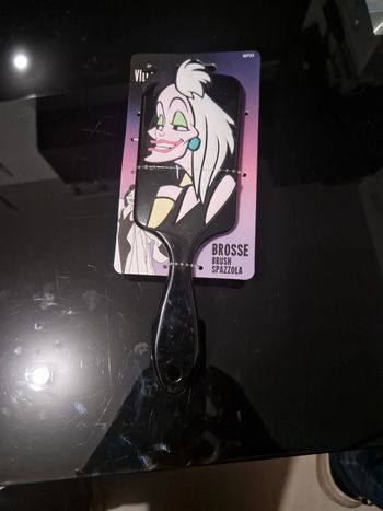 Brosse disney vilains Cruella