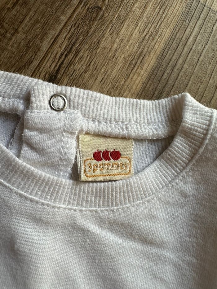 - Haut ML 3 pommes - 3 mois - Très bon état - photo numéro 2