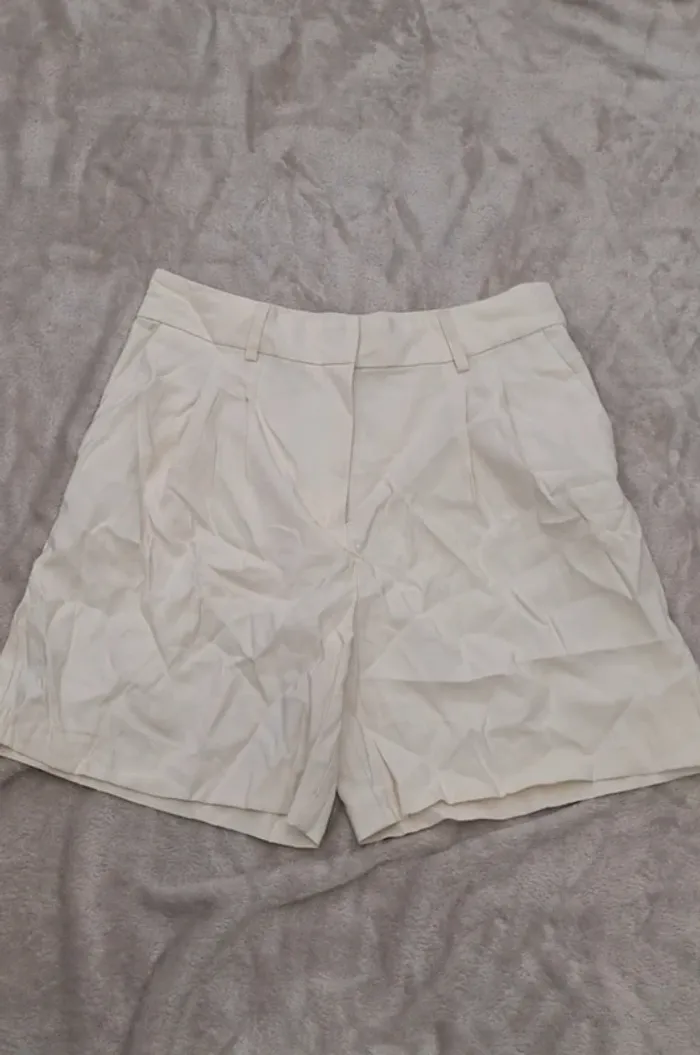 Short taille haute