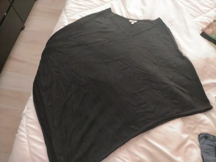 Poncho noir