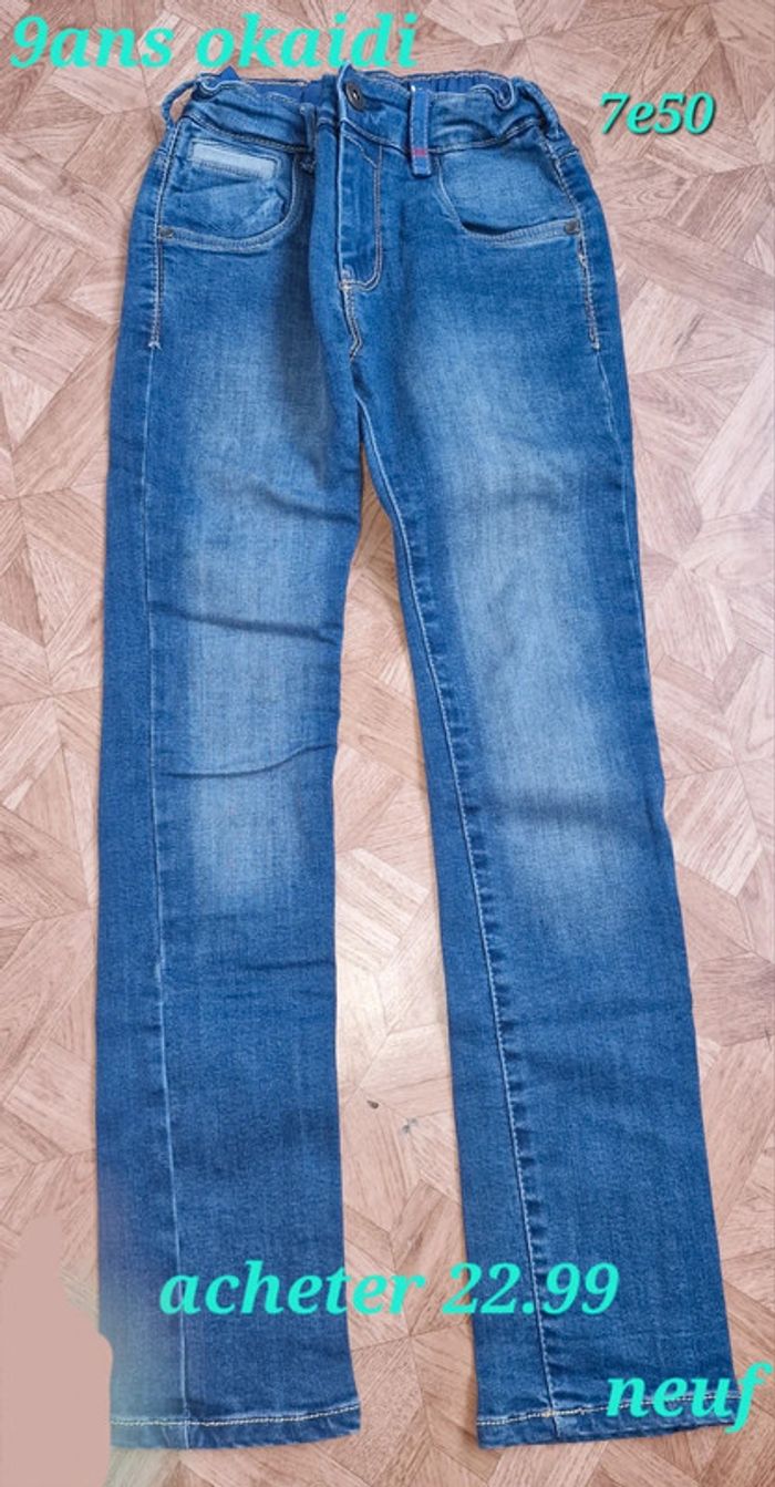 Jean 9ans neuf tape à l'œil