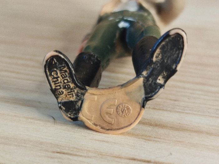 Schleich Figurine personnage homme brun - photo numéro 4